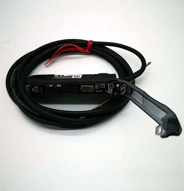 

CYD-18N replace FS-N18N FS-N11N FS-V11 Fiber Amplifier sensor NPN Made in China