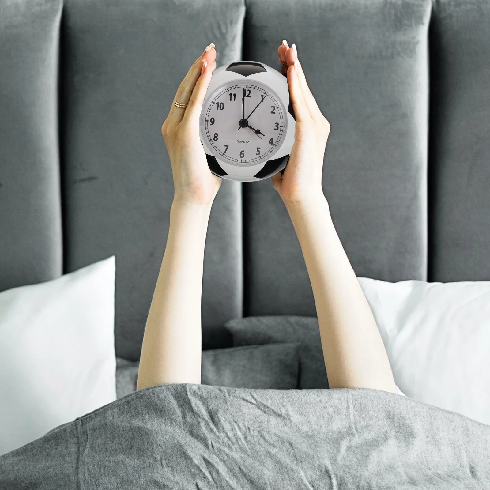 

1pc Football Shape Clock Premium Plastic Silent Alarm Desktop Tabletop Ring Bell Mute Bedside Clock For Gifts Students