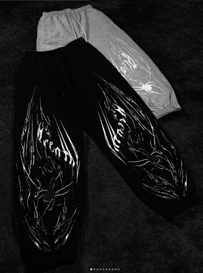 

men's cotton casual pants streetwear spider-graphic dark urban slim-fit joggers trendy fashion 2025
