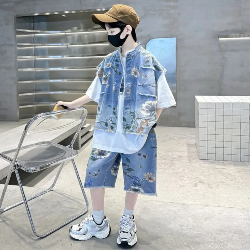 

Boys' Summer Denim Set 2025 New Vest Jacket Shorts Two-piece National Flower Elegant Handsome Fahion Print Korea Street Suits
