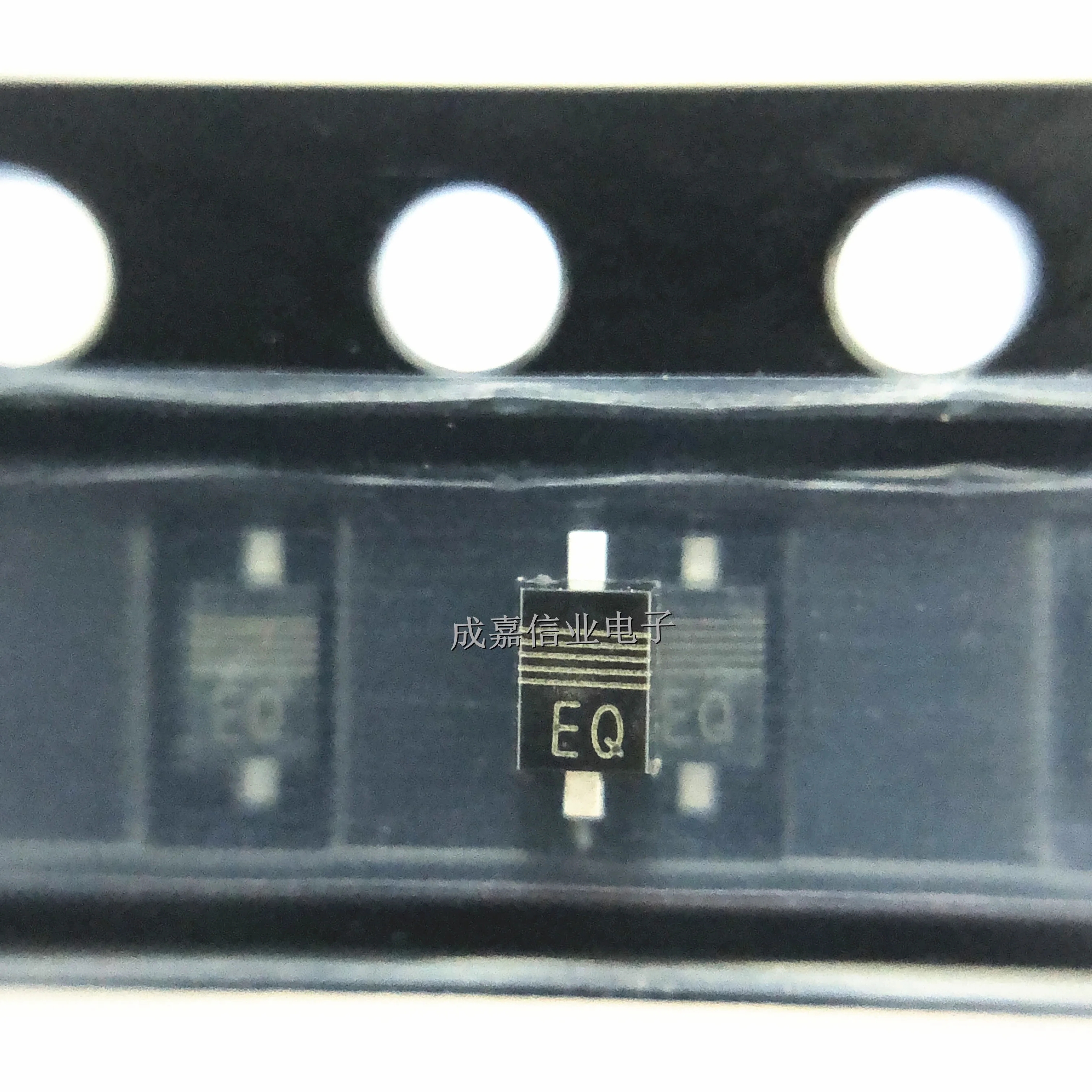 

100pcs/Lot PMEG6010CEJ SOD-323-2 MARKING;EQ Schottky Rectifier, 60 V, 1 A, Single, 2-Pin Operating Temperature:- 65 C-+ 150 C