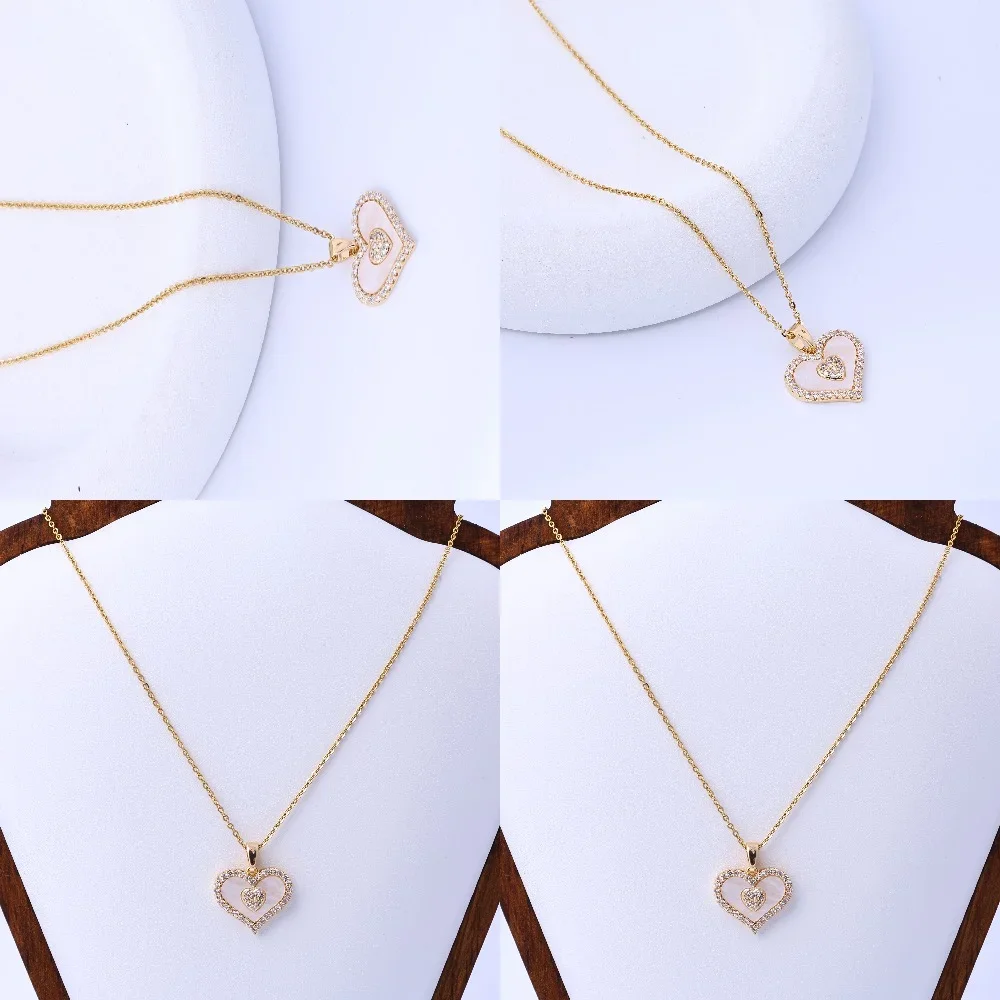 

Non fading titanium steel necklace for women, versatile and niche accessories, high-end and exquisite, internet famous sweater c