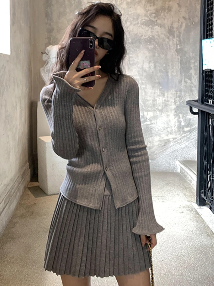 Knitted French Vintage Two Piece Set Women Office Lady Solid Mini Skirt Suit Female Korean Style V-Neck Elegant Sets Autumn 2023