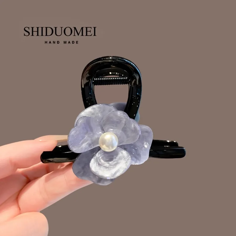 

Новая заколка-краб для волос «Камелия» 2026 года, элегантная, средняя, для хвоста, для женщин, цвет «Туманно-голубой»