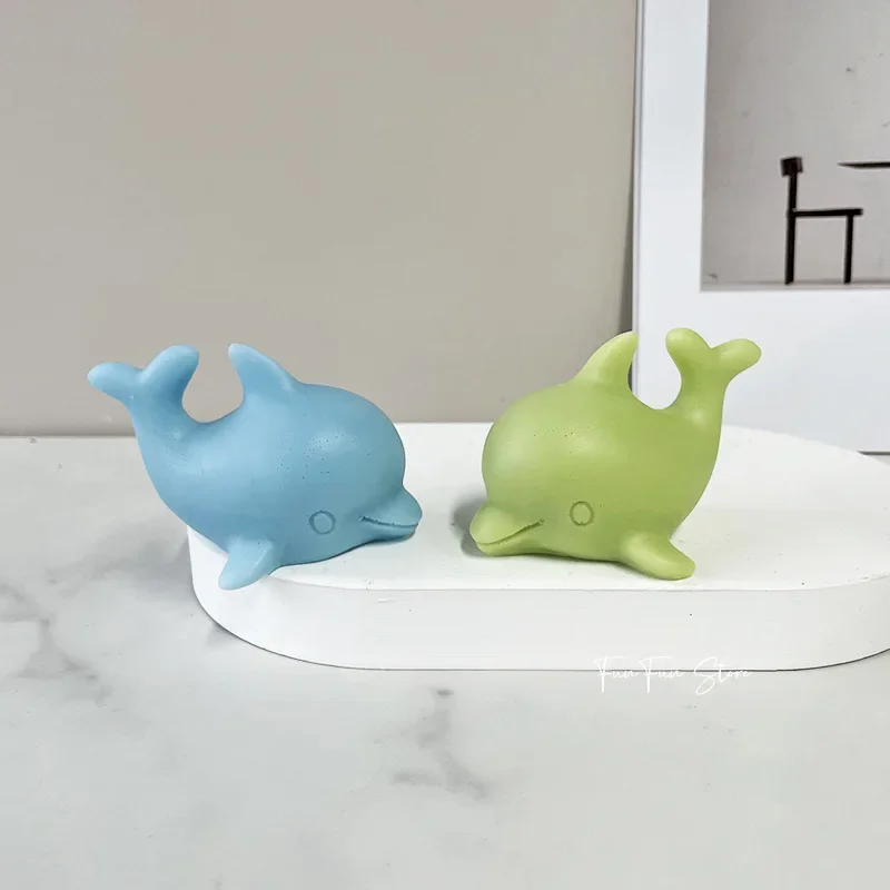 3D Cute Little Dolphin Scented Candle Silicone Mold Cute Cartoon Animal Dolphin Mousse Cake Ice Cream Plaster Drop Glue Mold