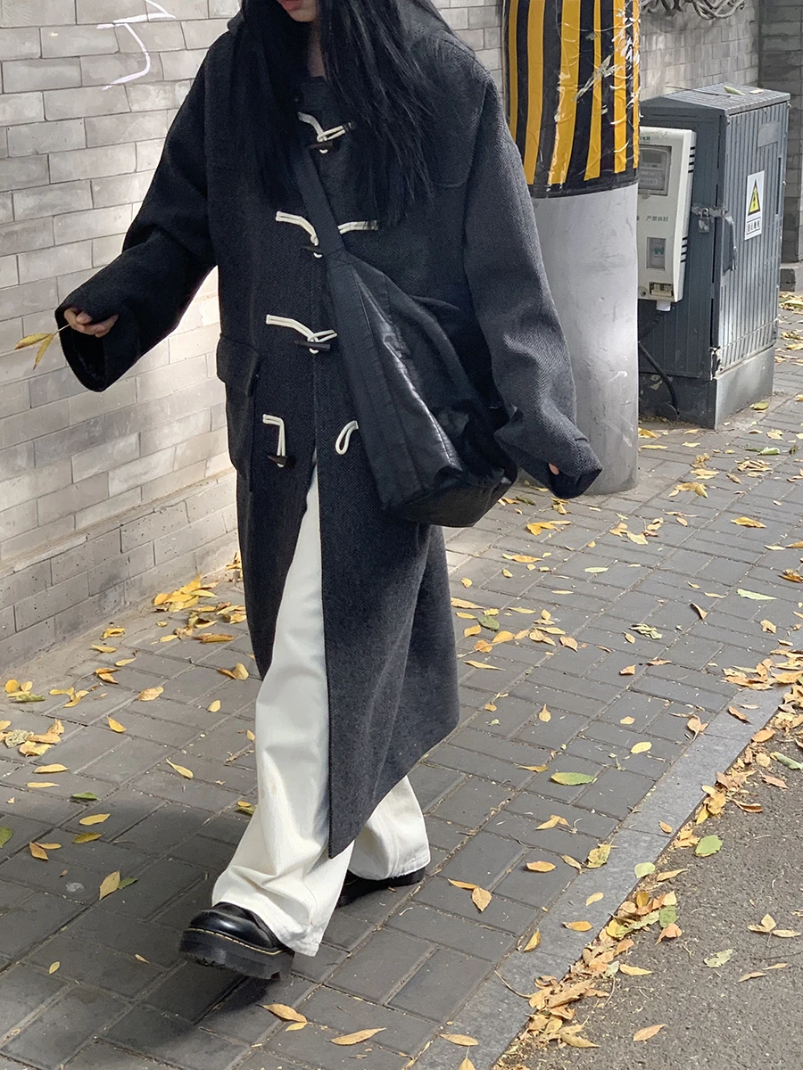 

Красное шерстяное пальто знаменитостей с рогами на пуговицах для женщин, осень-зима, длинное шерстяное пальто с капюшоном, хлопковое шерстяное пальто