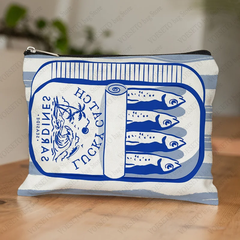 Borsa per cosmetici sardina gourmet, portafoglio realistico di pesce all'olio d'oliva, borsa per il trucco per le donne Astuccio per accessori a tema alimentare per acquerello