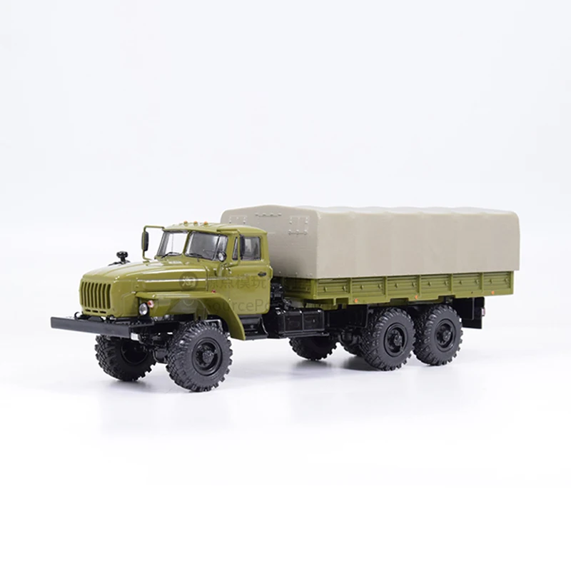 

1:43 Scale Diecast Alloy URAL-4320-0911 Heavy-duty Truck Toys Cars Model SSM1472 Classics Adult Souvenir Gifts Static Display