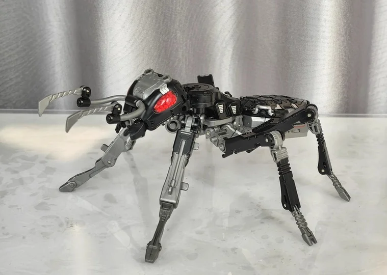 Boîte de bêtes 52 jouets, série de fourmis Deathmatch, modèle de jouet Transformable, breloque classique domestique, ornement cadeau de collection, en Stock