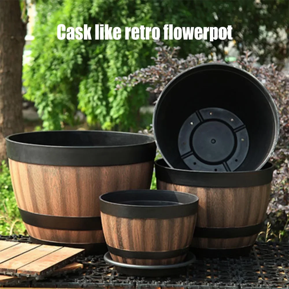 

Bucket-liked Flower Pot Large Capacity Retro Planter For Home And Garden