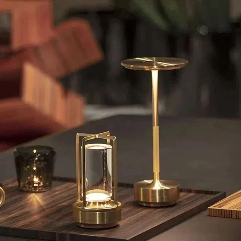 

Wireless Table Lamp LED Touch Sensor Desktop Night Light Rechargeable Reading Lamp for Restaurant Hotel Bedroom Decor Light