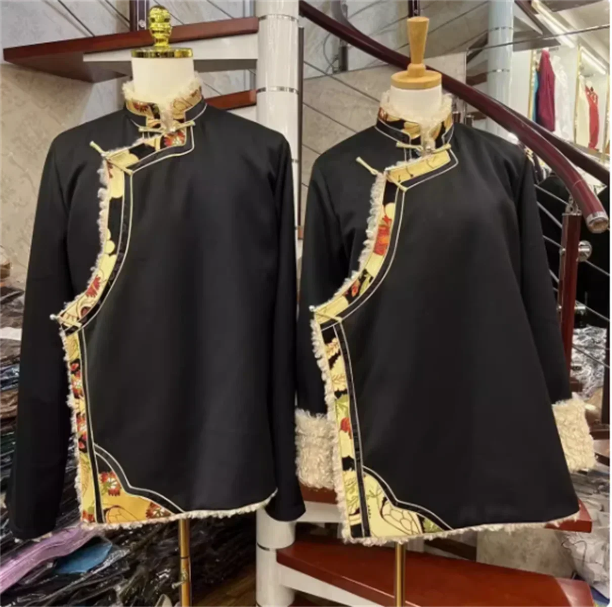 Xizang estilo étnico Otoño e Invierno chaqueta térmica tibetana gruesa para mujer