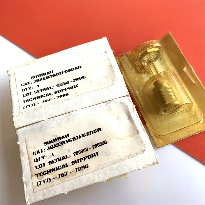 

JBXER1G07FCSDSR импортированный разъем SOURIAU JBXER1G07 7POS, оригинальный продукт, новый