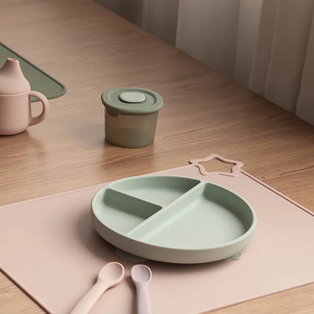1PCS Simple Silicone Placemat for Baby, Toddlers, Kids | Non-Slip Baby Eating Table Food Mat for Restaurants and Dining Table
