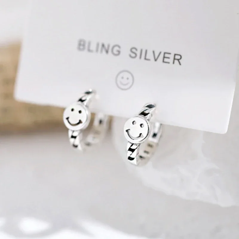 925 sterling silver retro Smile earrings new female niche design luxury premium earrings