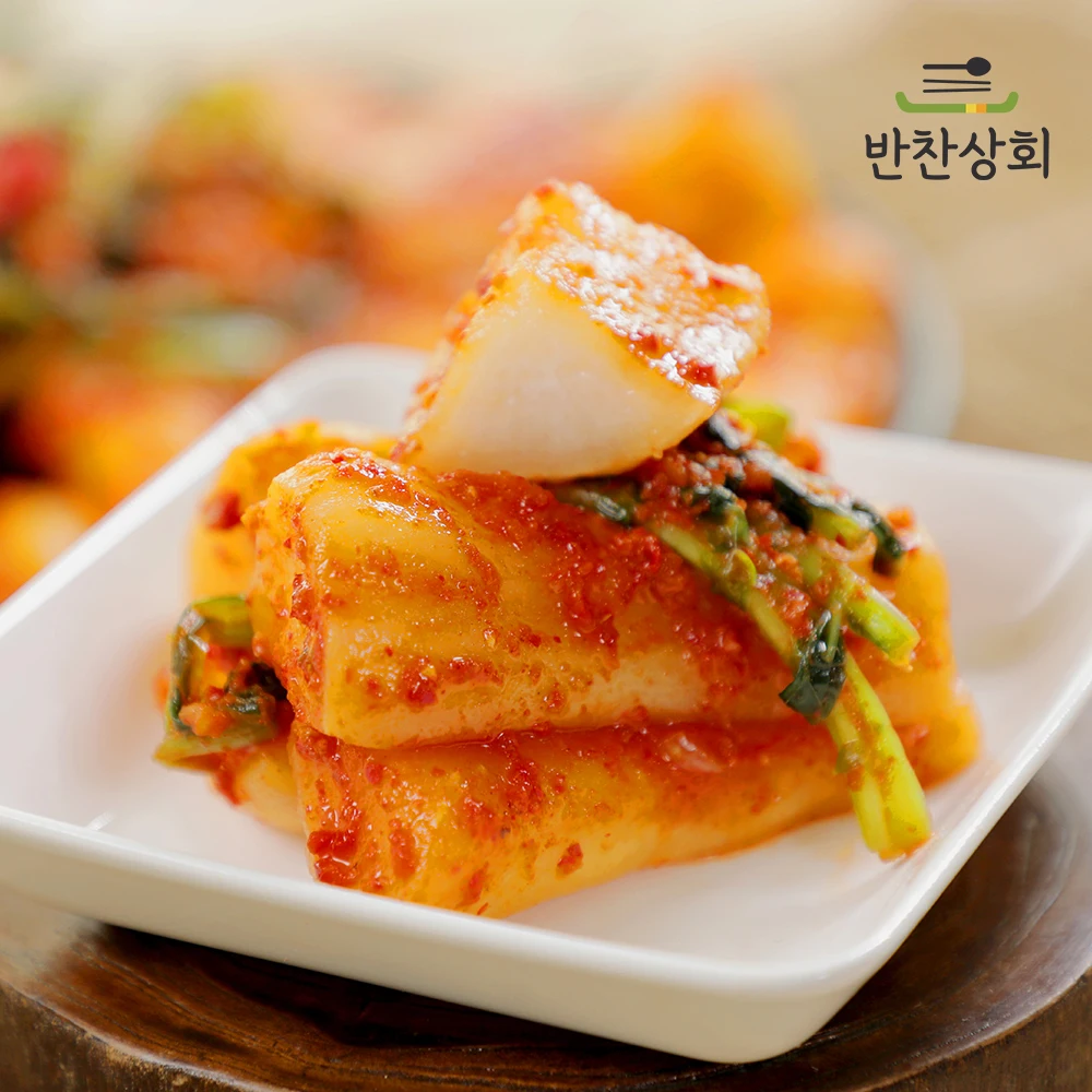 متجر الأطباق الجانبية اللذيذة من بينج هيون-اوك تشوي يانغ راك ، كيمتشي تشونغغاك المحلي ، 3 من الكيمتشي