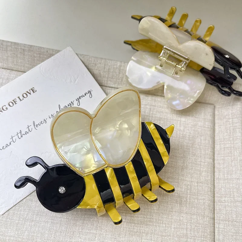 Cartoon Animals Hair Clips Creative Bee Hair Claws Cute Textured Acetate Hairpin Back Shark Hair Accessories for Women