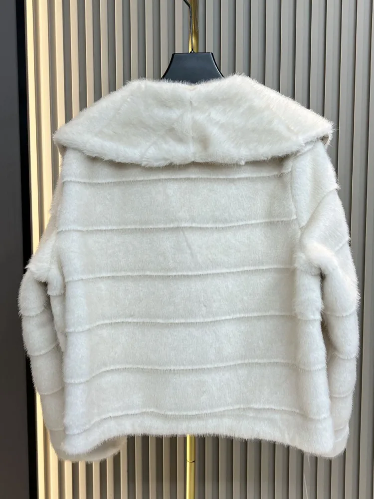 ZMEENNA 여성용 짧은 인조 모피 자켓 가로 레이어드 패널 디자인 와이드 라펠 칼라 푹신한 따뜻한 겨울 겉옷 ZM4469