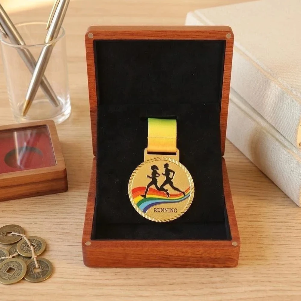 

Go Out Portable Souvenir Collection Box Wooden Banquet Jewelry Gift Box Accessory Shop Bracelet Necklace Flip Cover Storage Box