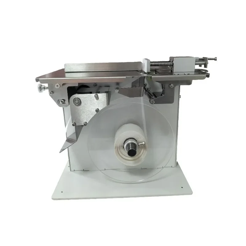 Right angle sealing labeling machine, packaging box transparent anti-counterfeiting labels, corner label sealing labeling