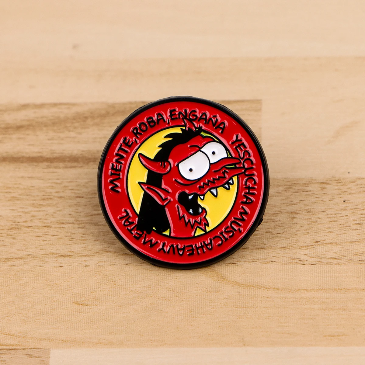 'Miente,Roba,Engana' Quotes Enamel Pin Cartoon Monster Brooches Lapel Pins Badge on Backpack Clothing Accessories Jewelry Gifts