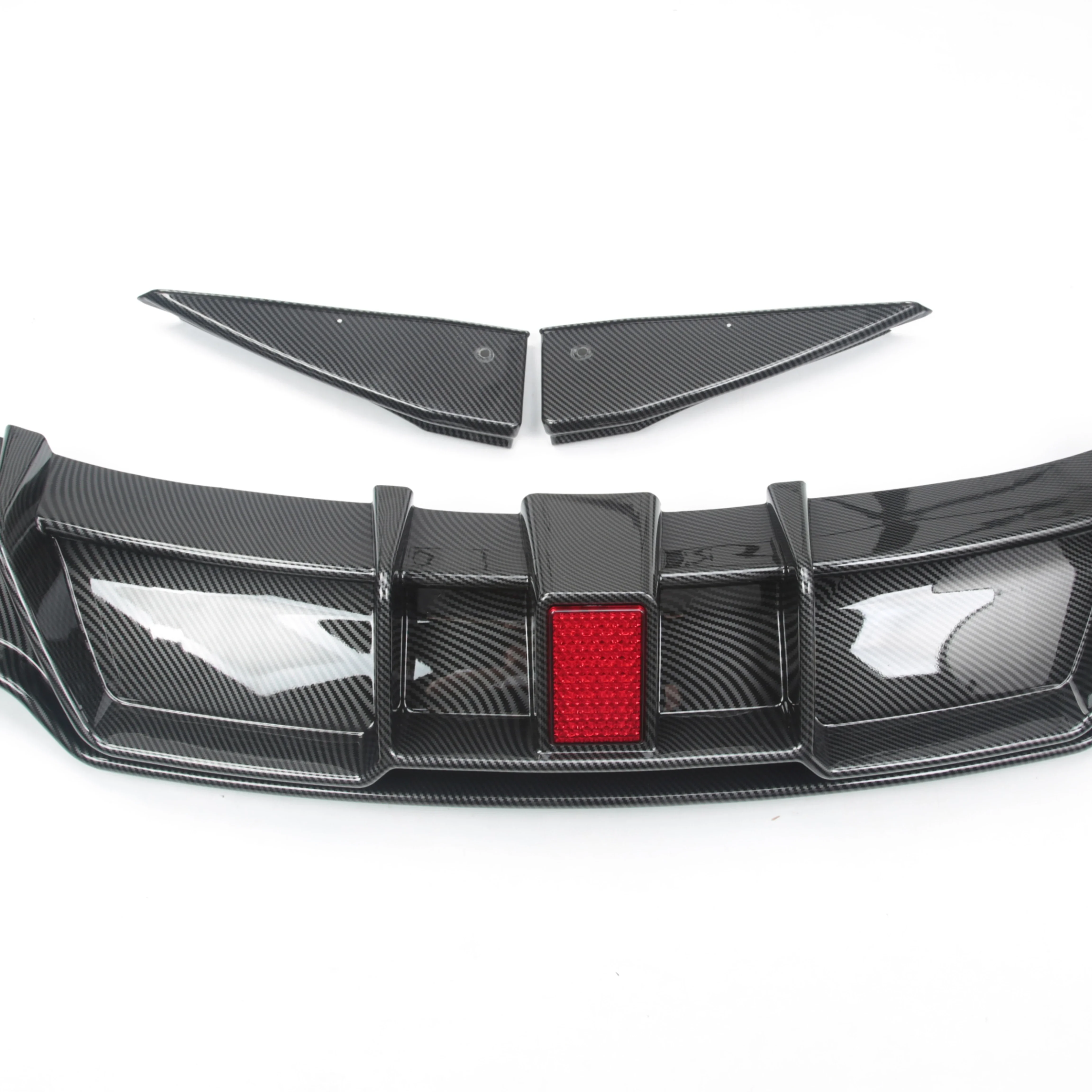 MUK 2023 new style finely design good quality 3 pieces carbon fiber color Body Kit Car Rear Lip compatible with  Model 3