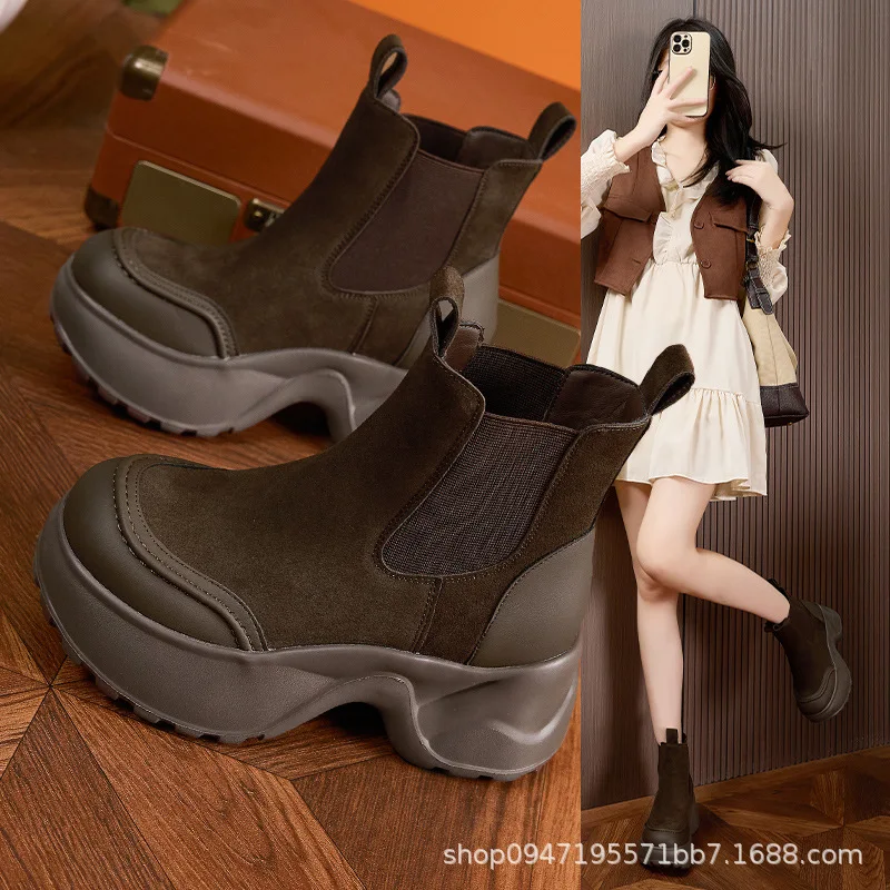 Thick soled chimney boots for women 2025 autumn/winter new collection  versatile short boots mid-range women's boots