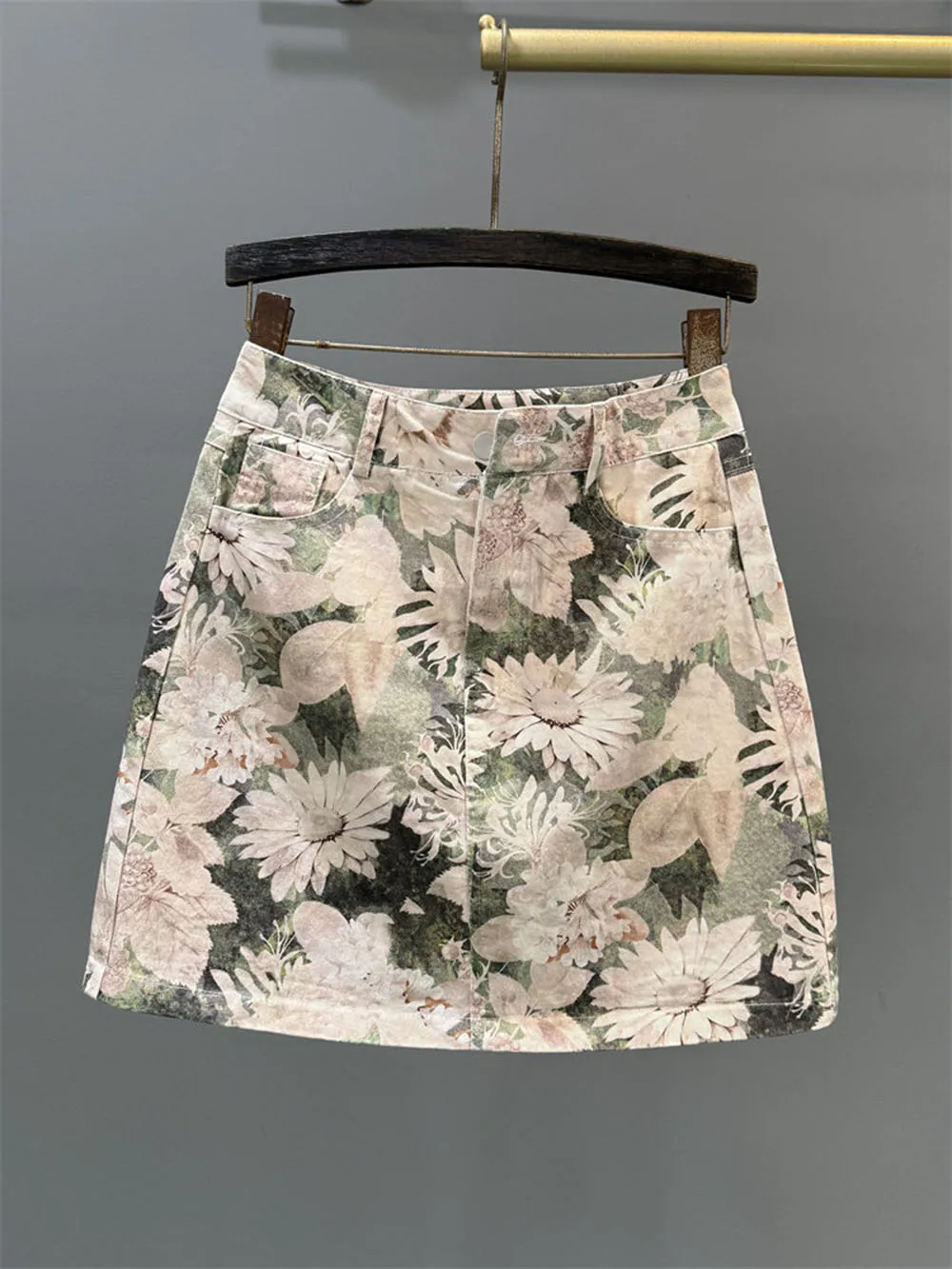 Hot Selling New Flower Pattern Denim Skirt High Waist A Line Skirt Summer Fashion Casual Style Short Mini Skirts For Women