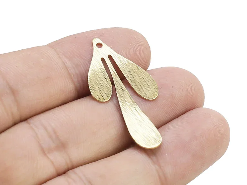 Textured Leaf Pendant, Leafy Earring Charms, Necklace Pendant, Raw Brass Findings, Jewelry Making -R193
