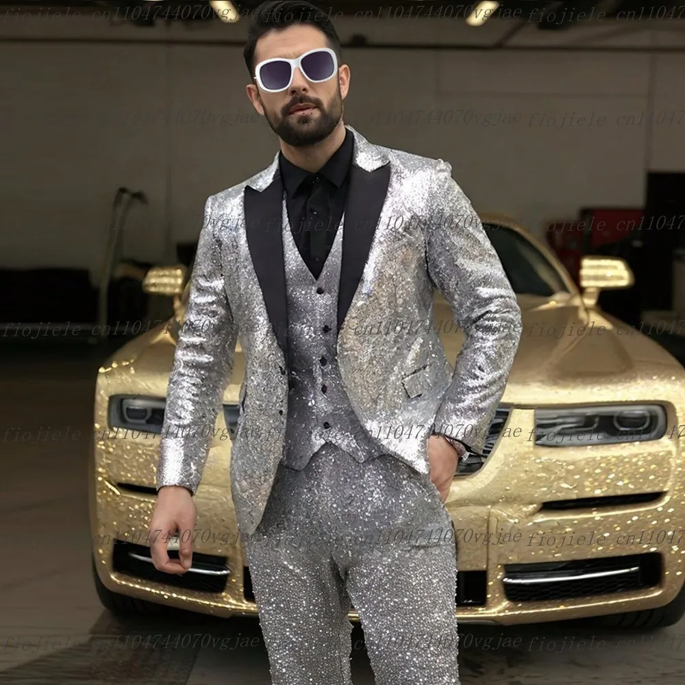 

Мужской костюм с черным воротником и серебряными пайетками, деловой мужской костюм для свадебной вечеринки, жениха, деловые мужские смокинги по индивидуальному заказу, комплект из 3 предметов, куртка, жилет, брюки