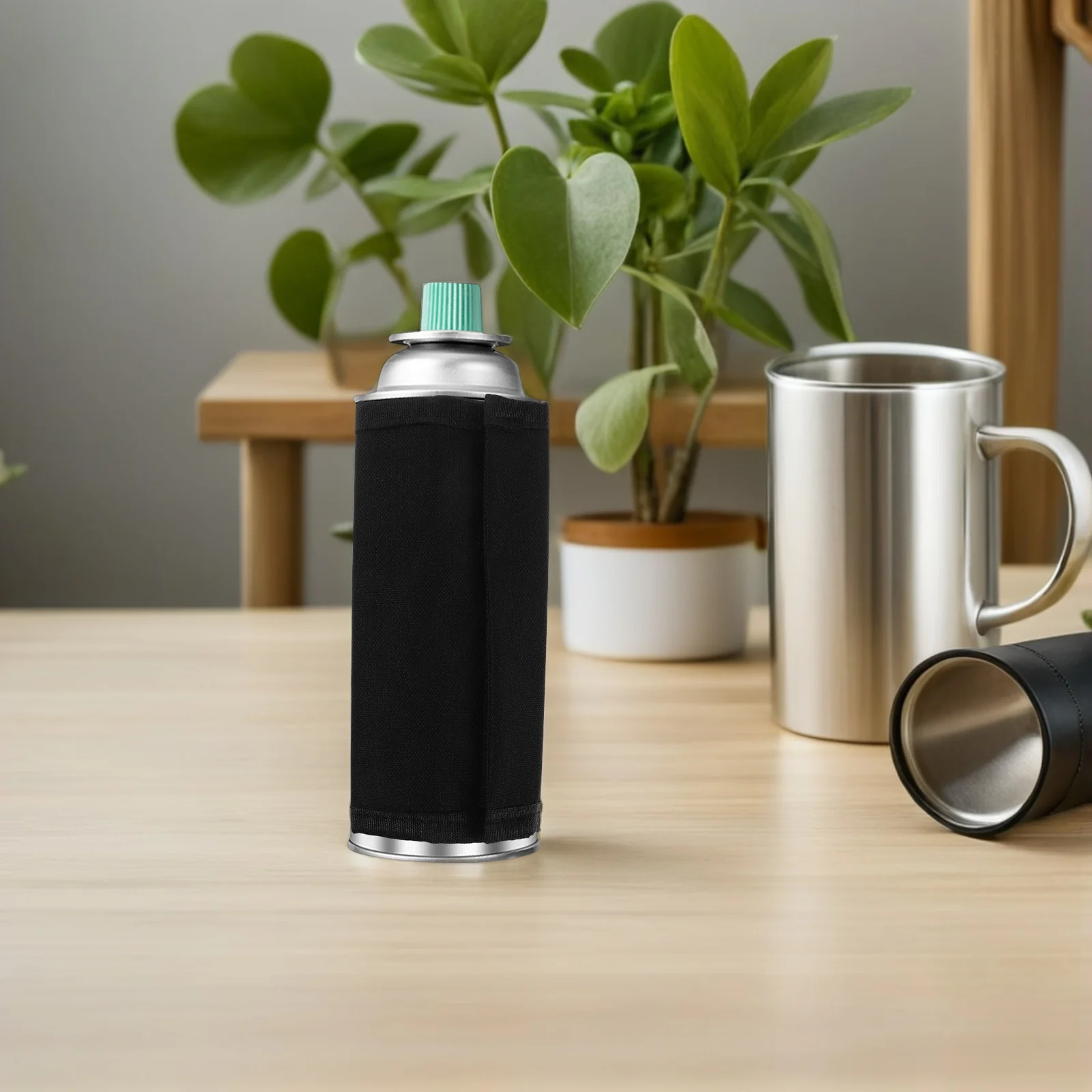 

Outdoor Gas Cylinder Protective Cover Black Oxford Cloth Impact Resistant Non Slip Quick Open Camping Hiking Tank Storage