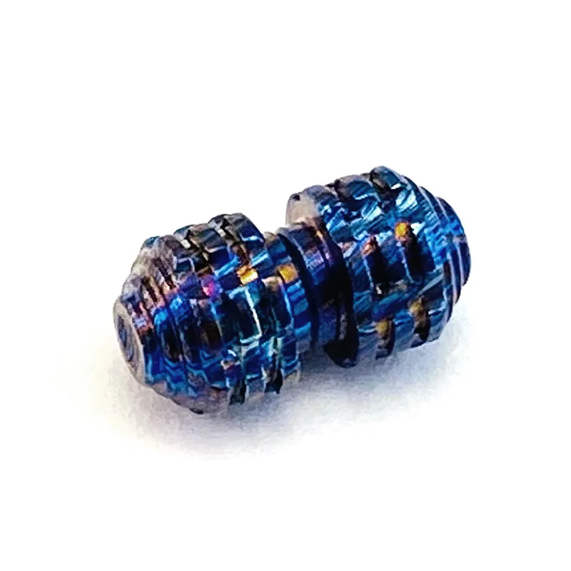 

1Set Material Fold Tool Thumb Stud Push Screws Button for 2.1-3MM Blade Axis Lock