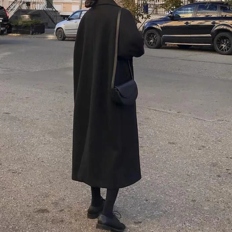 Giacca in tweed invernale da donna sopra il ginocchio di media lunghezza versione coreana del cappotto di lana nero addensato foresta allentata per studenti