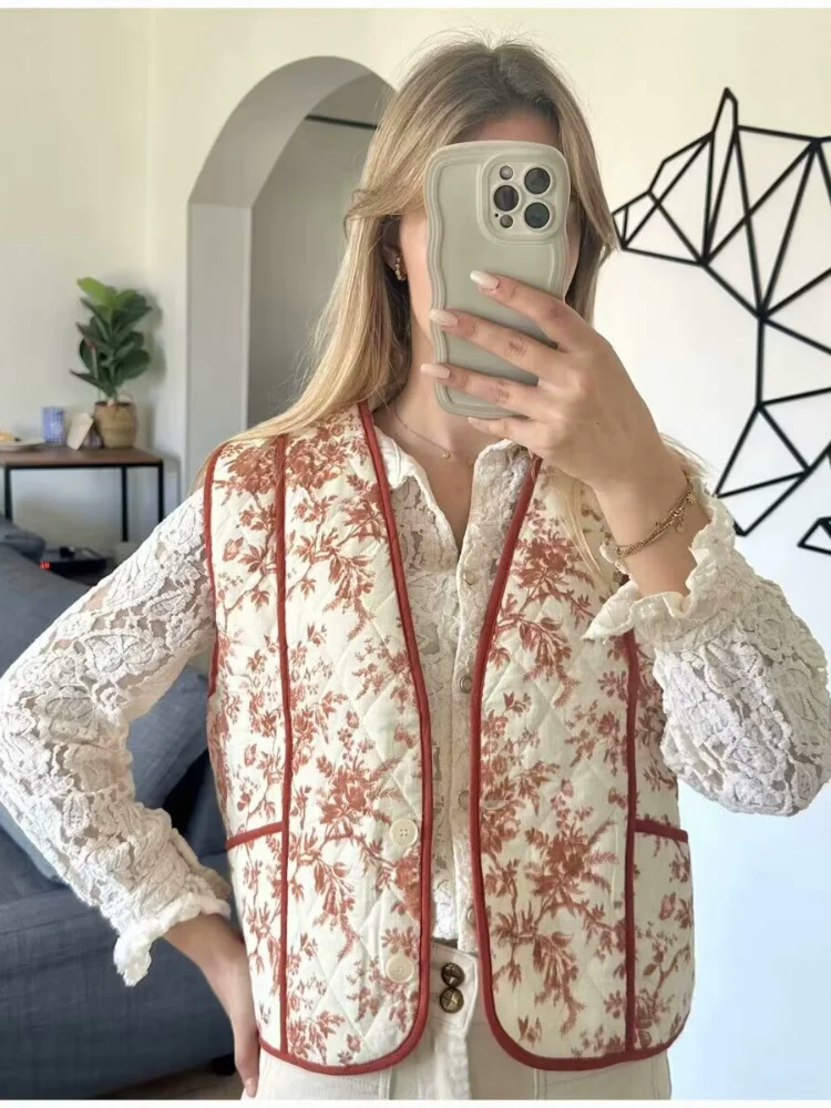 Рисунок 6 - Модный богемный однобортный жилет