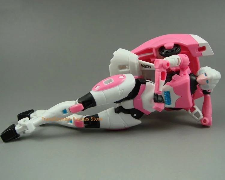 Hasbro Transformers ชุด G ครบรอบ30th ตุ๊กตาขยับแขนขาได้ Arcee โมเดลอะนิเมะเคลื่อนย้ายได้ของขวัญ