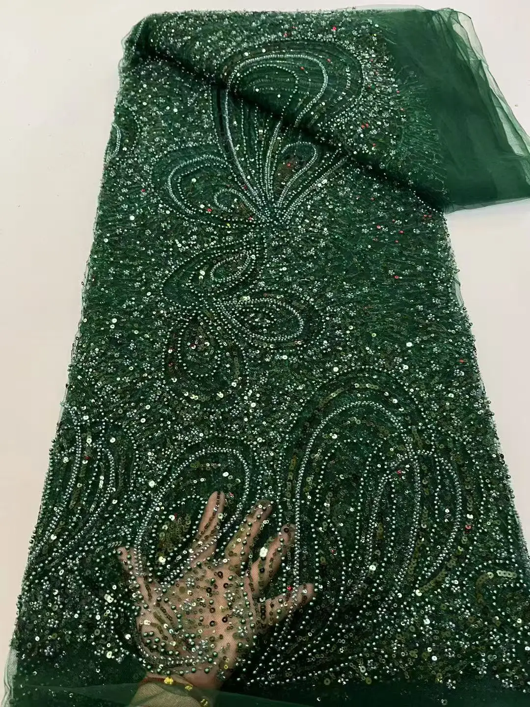 Tessuto di pizzo francese con paillettes in rilievo 2025 Tessuto di pizzo africano di tulle di maglia di alta qualità da 5 metri Abito da sposa nigeriano per le donne