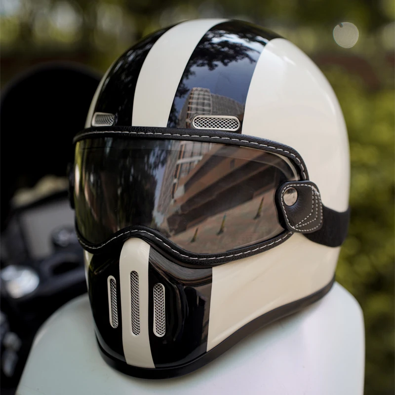 

White Black Full Face Helmets Motorcycle Man Capacete De Moto Masculino Lightweight Fiberglass Cruising Moto Cover Cap DOT