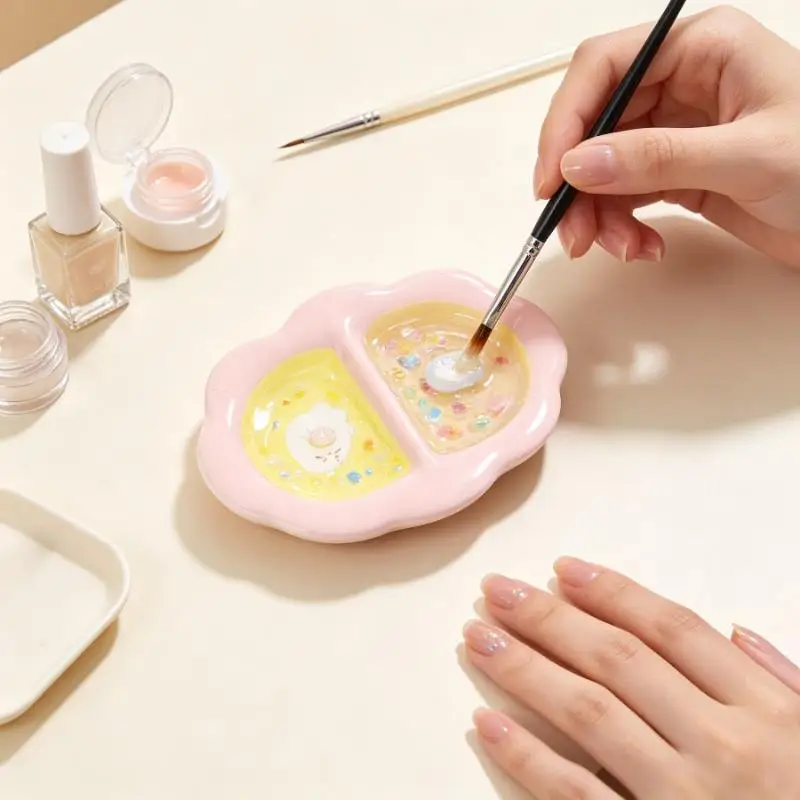 1/5Pcs Resin Palette Watercolor Painting Dish Kawaii Kitten Bear Color Palette Office Profession Nail Art Accessories Decoratio
