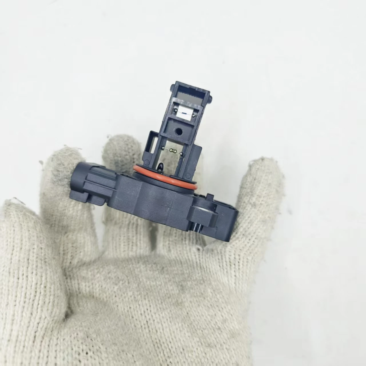 

Датчик массового расхода воздуха (MAF) 95023296MAF для автомобилей, аналоги 94516825, C10514089 (1 шт.)