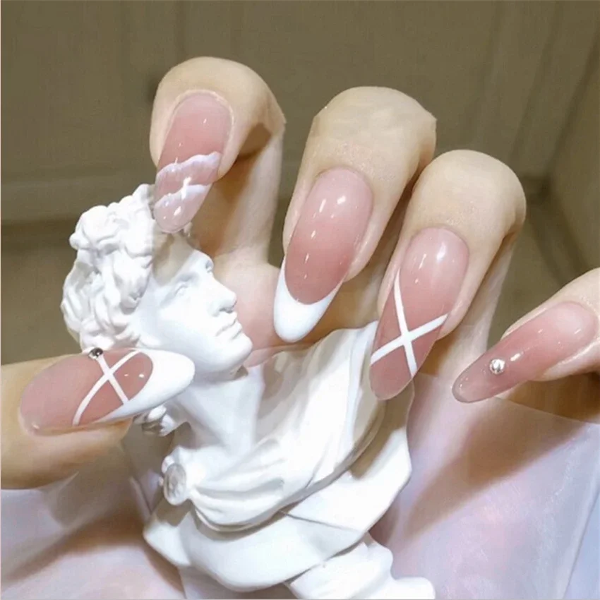 24Pcs/Set French Round Head Fake Nails Tips Color Printing Dots Diamonds Wearing False Nails White Removable Press on Nail Art