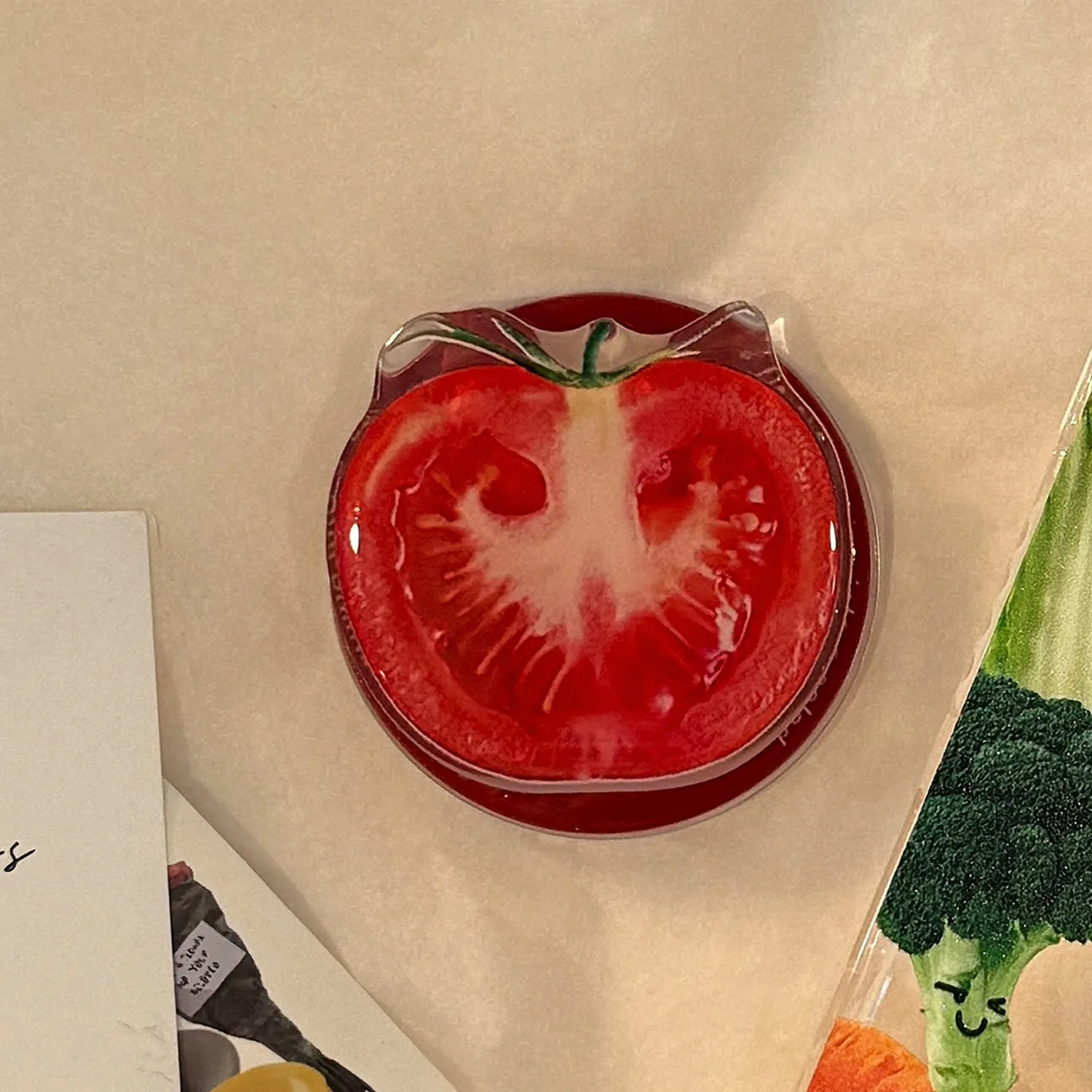 Niche Ins Style Vegetable Tomato Fruit Strong Magnetic Suction Bracket MagSafe Magnetic Suction Phone Holder Strong Suction