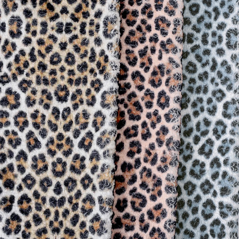 

3 Colors Leopard Print Lamb Wool Fabric 0.5m/1m/2m Lamb Fleece Fabric Hick Warm Texture for Sewing Clothing,blanket,Gloves,Scarf
