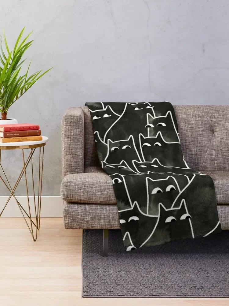 Suspicious Cats Throw Blanket Luxury Throw Flannel Fabric wednesday Travel Blankets