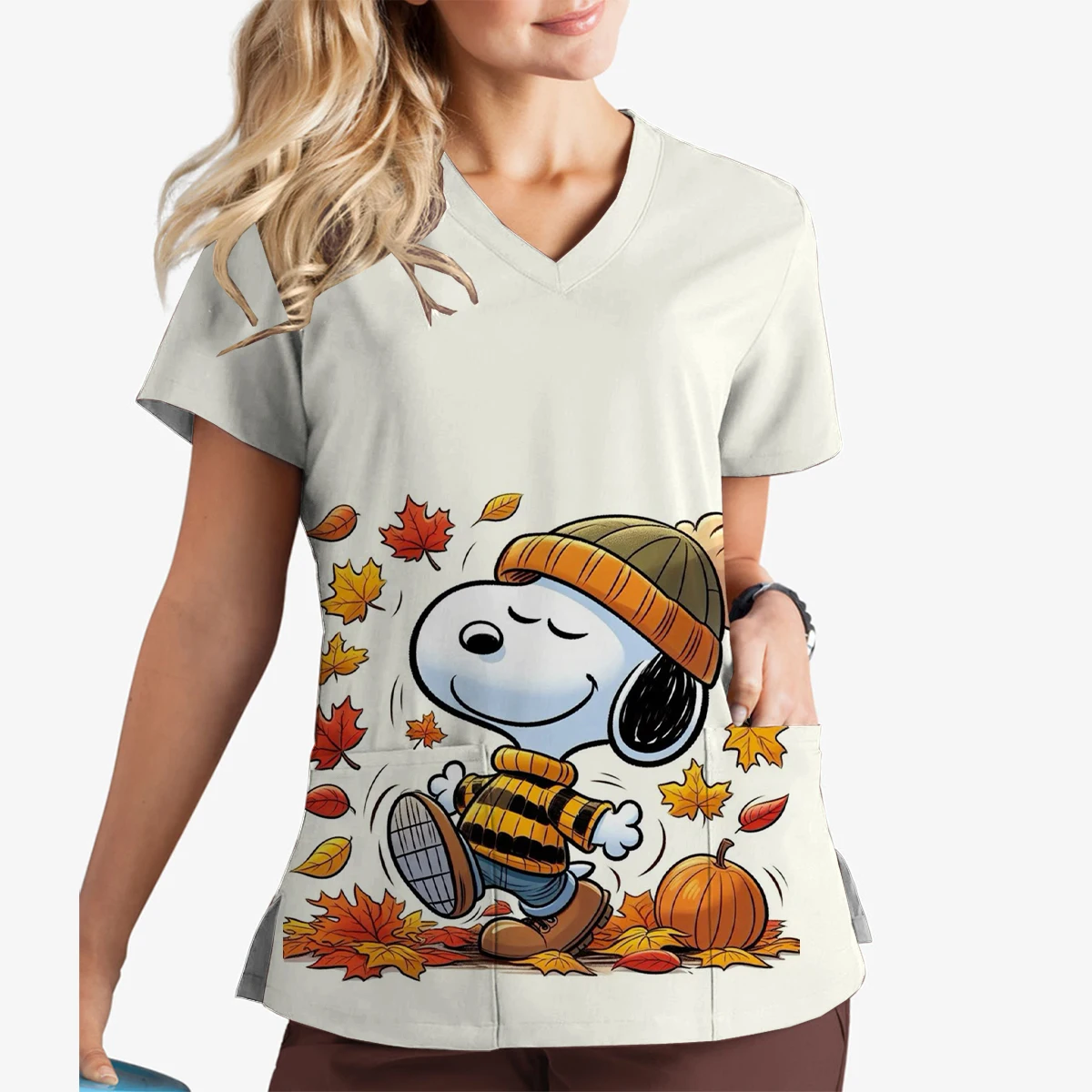 Tops de moda de manga corta para mujer, Top exfoliante con estampado de Snoopy de Disney, Top exfoliante con cuello en V, ropa quirúrgica para salón de belleza y Spa