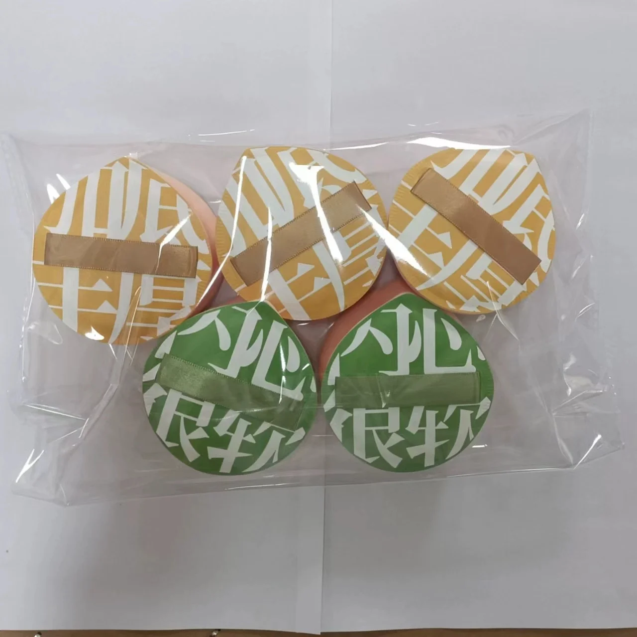 حجم كبير حلوى القطن التجميل نفخة سوبر إسفنجة لينة وسادة هوائية مسحوق نفث الأساس المخفي أدوات ماكياج جاف ورطب