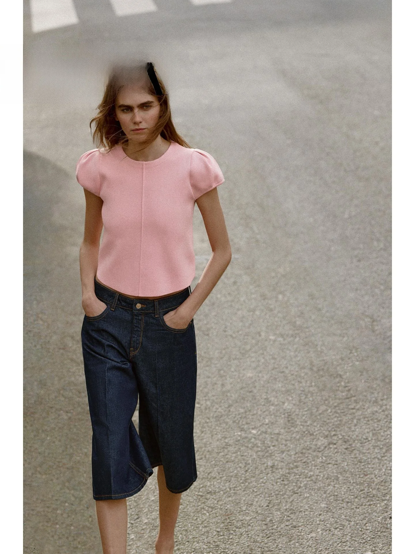 

Summer 2026 Sweet Girl Pink round Neck Bubble Sleeve Knitted Top Women Slimming Casual Style Short Sleeve Zipper Closure