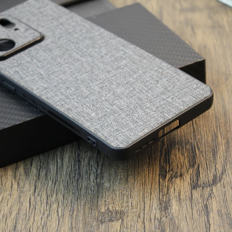 Thumbnail 4 - #24 Top Motorola Edge 40 Cases Picks for Every Budget