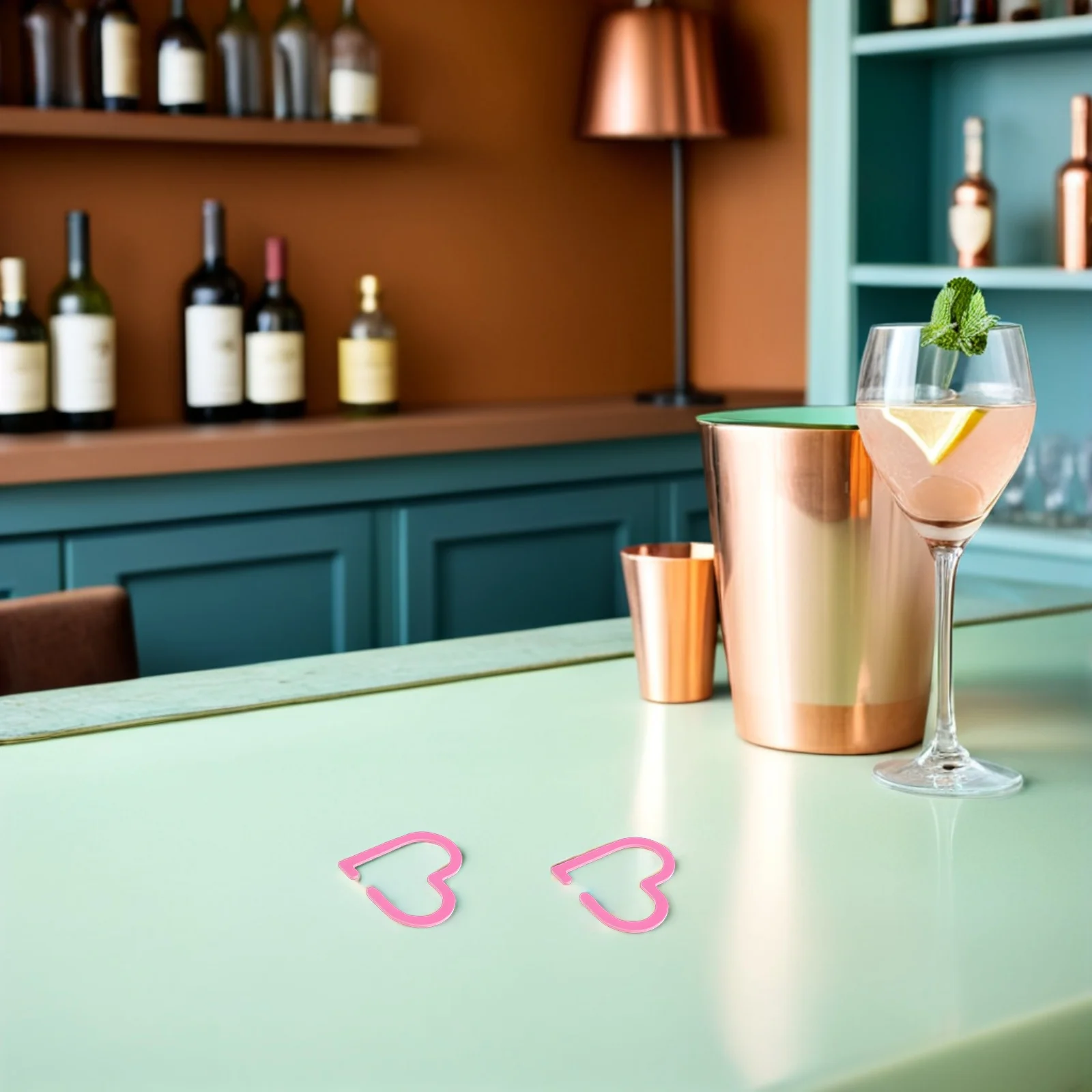 

20Pcs Acrylic Heart Drink Markers Hollow Out Cup Tags for Parties Reusable Goblet Identifiers Wine Glass Charms Gathering