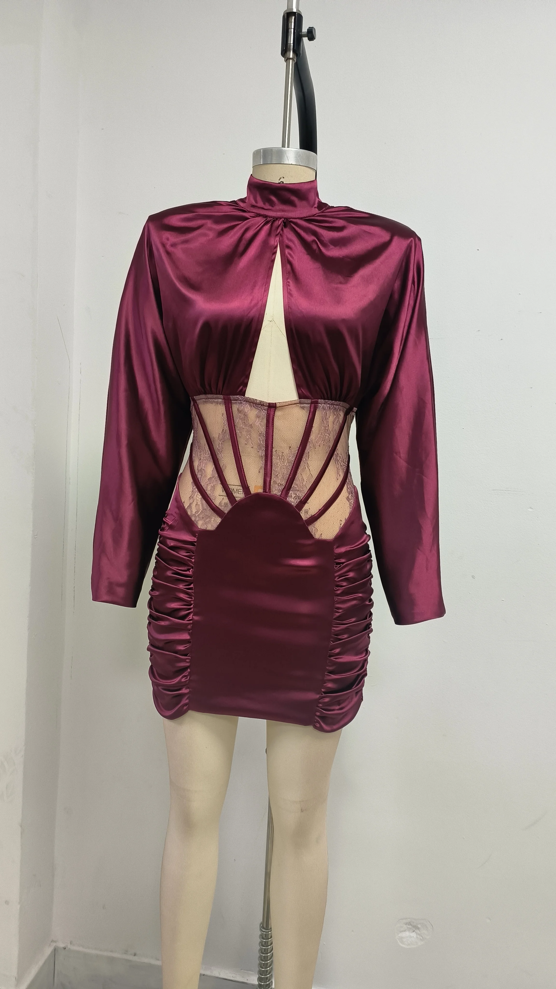 Vestido de satén burdeos para mujer, elegante vestido ceñido de manga larga recortado, Mini vestidos de noche de calle para fiesta y celebridades, cumpleaños