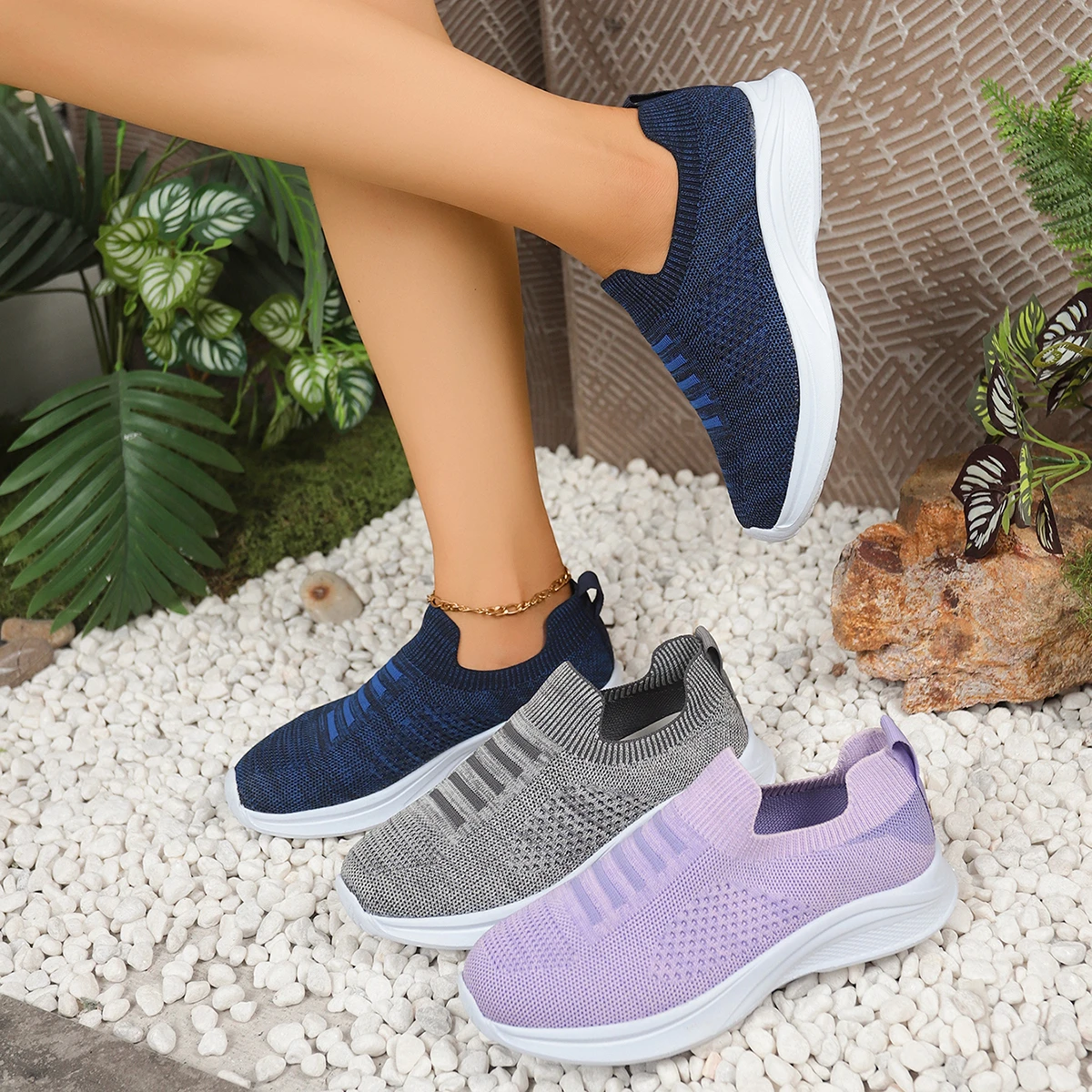 

New Women Walking Shoes Fashion Women Flats Mesh Designer Shoes Comfort Casual Outdoor Lightweight Sneakers Zapatos De Mujer